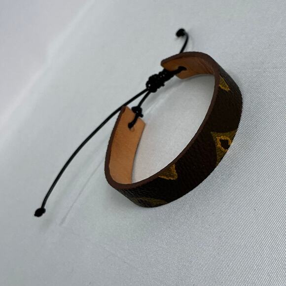 Louis Vuitton Monogram Canvas Slide Bracelet Vachetta leather - Picture 7 of 10